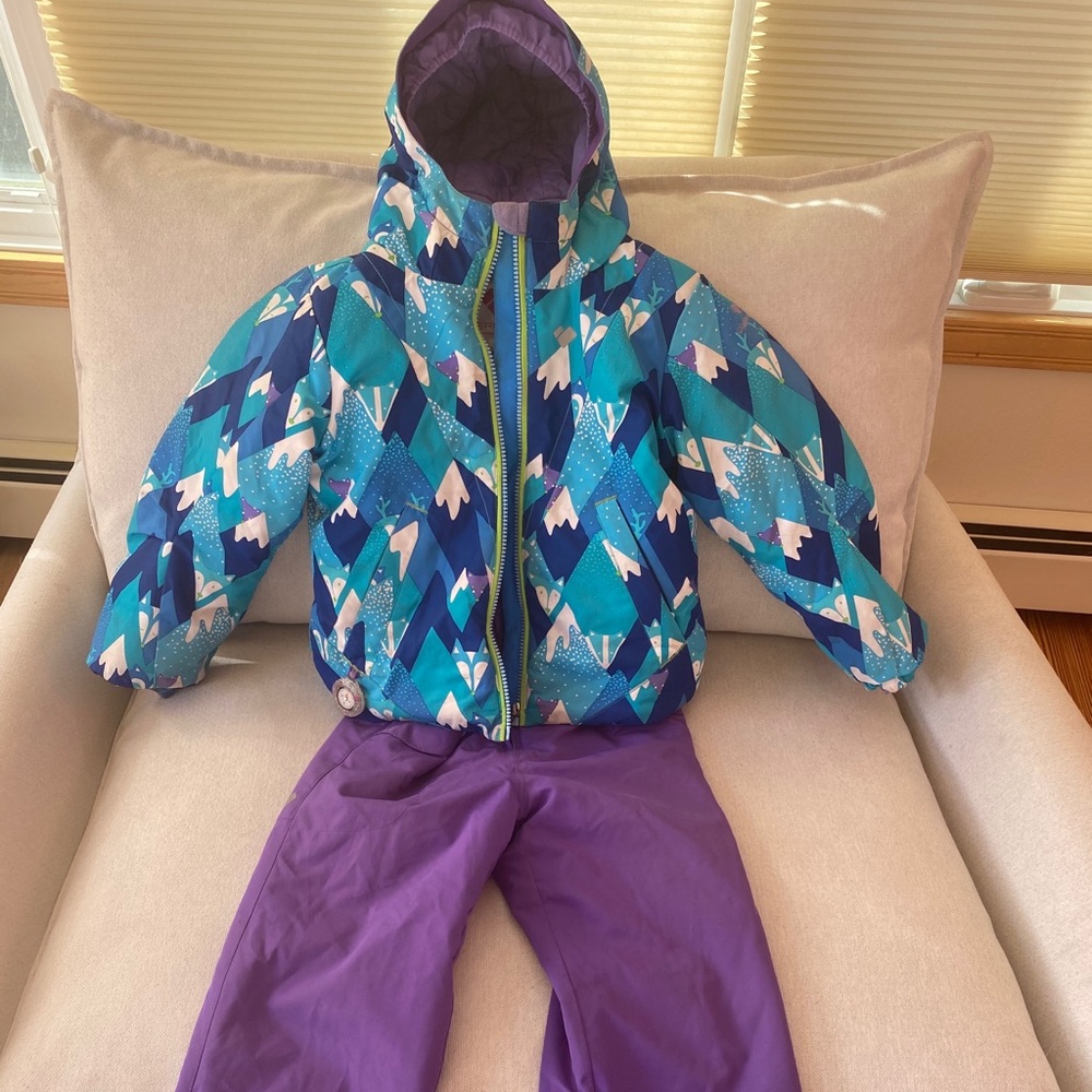 Girls ski pants and jacket